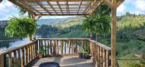San Vicente House | Pet-Friendly Retreat at Finca El Peñol - Perfect for Families