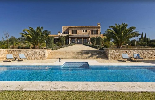 Santanyi Villa | Relax at Finca El Sueno: A 4-Star Family-Friendly Retreat