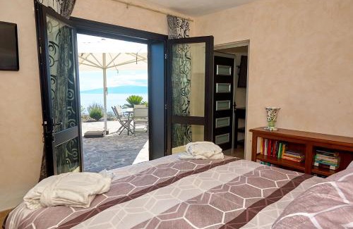 Guia de Isora Apartment | Oceanfront Retreat at Finca el Vinche - 4-Star Getaway