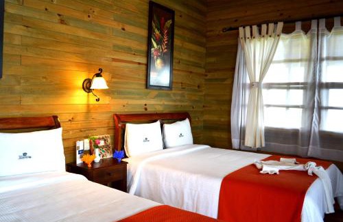 Tapachula Hotel | Experience Finca Hamburgo: Pool, Hot Tub & Coffee Tours