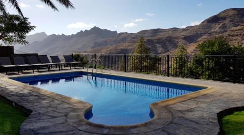 Mogan Cabin | Pet-Friendly Getaway at Finca Horno de la Teja, Rated 9.5