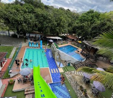 San Jeronimo Hotel | Finca Hotel Relax San Jerónimo