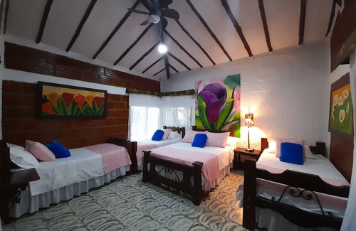 Alcala House | Relax at Finca Hotel Villaluzandi with Spa & Pool Access