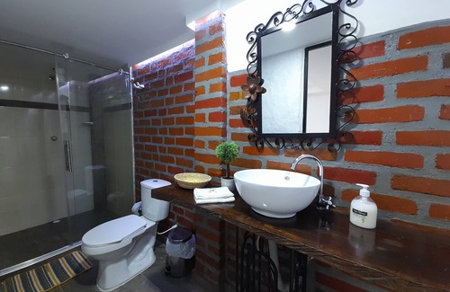 Alcala House | Relax at Finca Hotel Villaluzandi with Spa & Pool Access