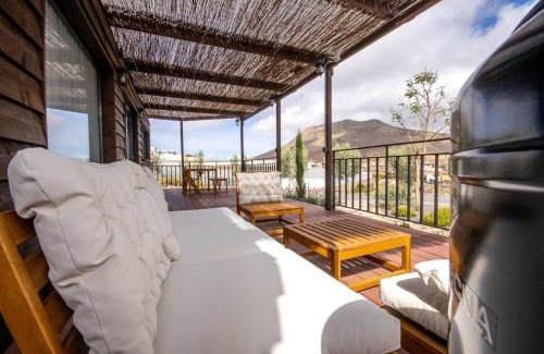 Galdar House | Discover Finca Jardín Del Norte: Oceanfront Oasis, 9.8/10