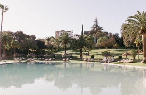 La Bobadilla Hotel | Relax at La Bobadilla, a Royal Hideaway Hotel with Spa & Ocean Views
