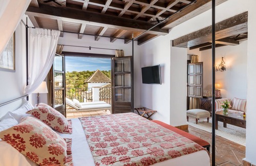 La Bobadilla Hotel | Indulgent La Bobadilla, a Royal Hideaway Hotel Retreat