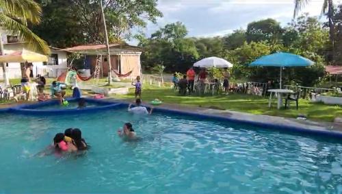 Tolima Department Villa | Discover Finca LA CABAÑA: Family-Friendly & Pet Welcoming