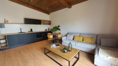 Telde House | Unforgettable Stay at Finca La Suerte Grande - 4 Star Retreat