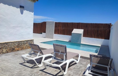 Conil de la Frontera House | Finca La Vigia 2: Guest Rated 9.7 with Pool & Family-Friendly