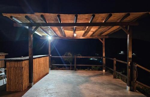 Sedella Ski Chalet | Discover Casa Rural Las 3 R: Oceanfront Family Retreat
