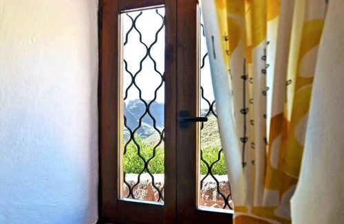 San Bartolome de Tirajana House | Finca Las Olivas - Country Retreat with Heated Pool & Spa