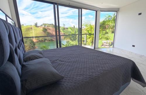 El Penol House | Finca Las palmas Guatape