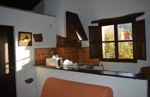 El Madrono Apartment | Discover Finca Los Caleros: Pet-Friendly Oasis with Pool
