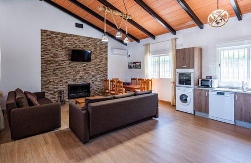 El Bosque Villa | Experience Ocean Views at Finca Mesines El Bosque