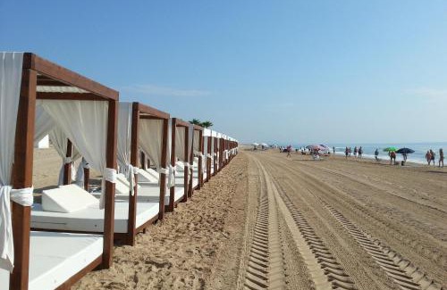 San Fulgencio House | Discover Finca Milagro: Oceanfront Oasis with Pool & Pets
