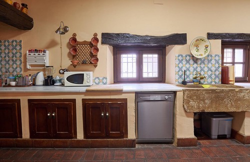 Alcaracejos Villa | FINCA MOLINO DON ZOILO 18 - Magnificent country house with private pool and free WiFi.