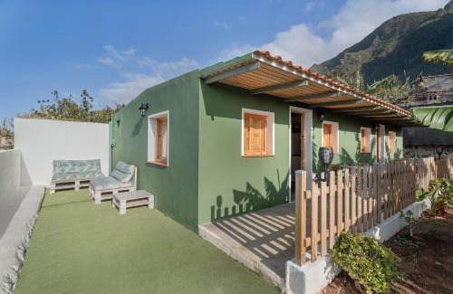 Garachico Villa | Exceptional Finca Samuel & Apartments with Oceanfront Views