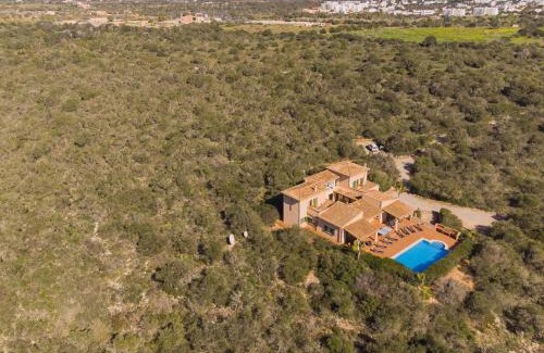 Portopetro House | Discover Finca Pleta de sa Punta: Poolside Family Retreat