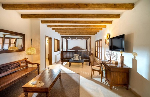 Galilea Hotel | Elegant Ratxó Retreat Hotel: Ocean Views & Spa Escape