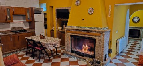Constantina House | Relax at Finca Rural Labriega del Hueznar - 8.7/10 Rated