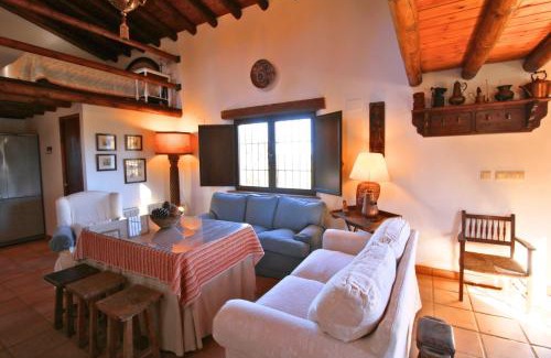 Cortelazor Ski Chalet | Adult-Only Finca Santa Ana with Pool & Top Guest Rating
