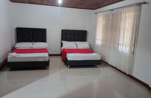 Gigante House | Pet-Friendly Getaway at Finca Santa Helena for Families