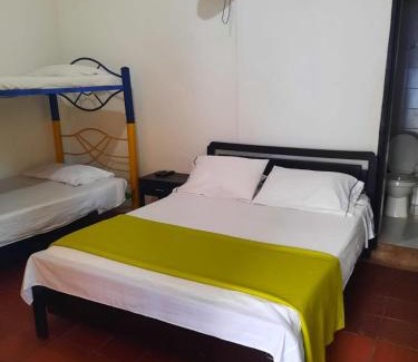 Restrepo House | Finca Santa Helena