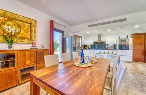 Sa Pobla Villa | Guest Rated: Finca Son Manyo 223 with Pool in Mallorca