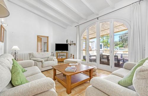 Alayor Villa | Discover Finca Son Sanxo: Family-Friendly Retreat Awaits