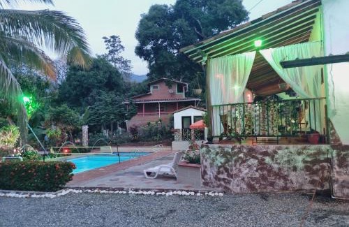 Sopetran Apartment | Explore Finca Sopetran Bella Vita: Pet-Friendly Retreat