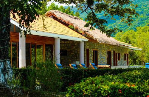 Aquismon Hotel | Discover Finca Thakni: Family-Friendly Retreat with Pool
