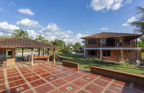 Quimbaya House | Discover Finca Tierra Labrantia: Your Budget-Friendly Retreat