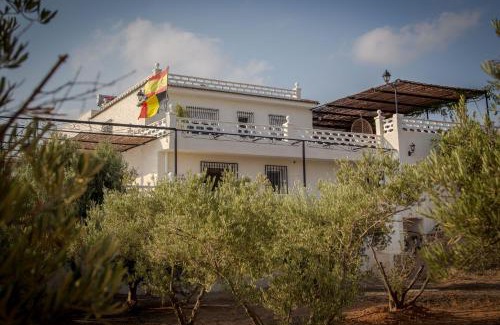 Torre-Pacheco Bed & Breakfast | Oceanfront Finca Tres Molinos B&B - 4-Star Guest Rated 9.5