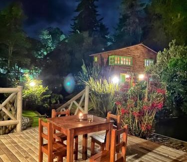 Jardin Hotel | Family-Friendly Avalon Hotel Campestre with Hot Tub & Breakfast