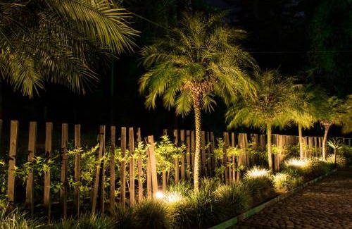Jardin Hotel | Family-Friendly Avalon Hotel Campestre with Hot Tub & Breakfast