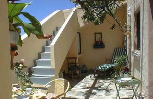 Guia de Isora House | Relaxation Awaits at Finca: Pool, Ocean Views & Spa