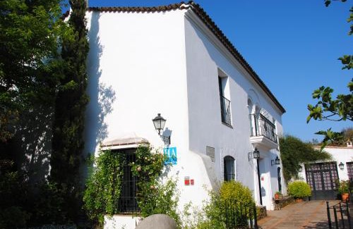 Aracena Hotel | Tranquil Oceanfront Retreat at Finca Valbono Apartments