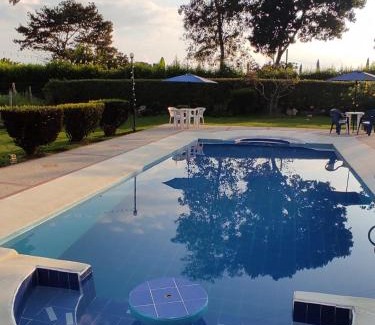 Pueblo Tapao House | Discover Finca VillaDiana: Top-Rated Pet-Friendly Retreat