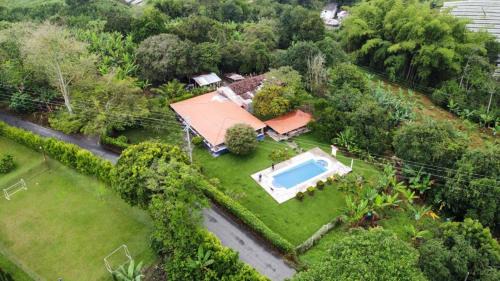 Pueblo Tapao House | Discover Finca VillaDiana: Top-Rated Pet-Friendly Retreat