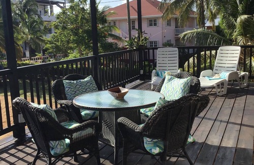 Placencia House | Discover Joyful Moments at Our Oceanfront Retreat