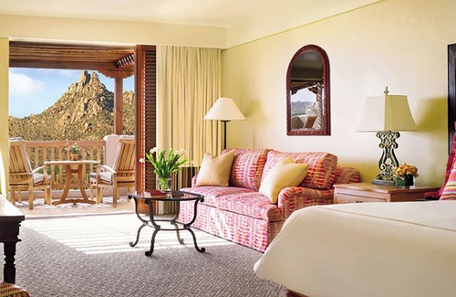 Troon North Resort | Explore Four Seasons Troon North: Pool, Spa & Ocean View