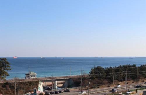 Donghae Apartment | Oceanfront Escape at Fine and You in Ocean City