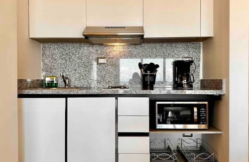 Samana Apartment | Gorgeous Apartment with Bay View, Pool & Spa Access