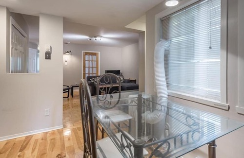 Gay Village Apartment | Prime Downtown Location - 1-Bedroom Apartment in MTL
