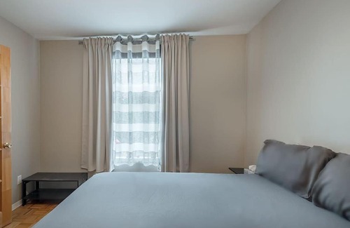 Gay Village Apartment | Prime Downtown Location - 1-Bedroom Apartment in MTL