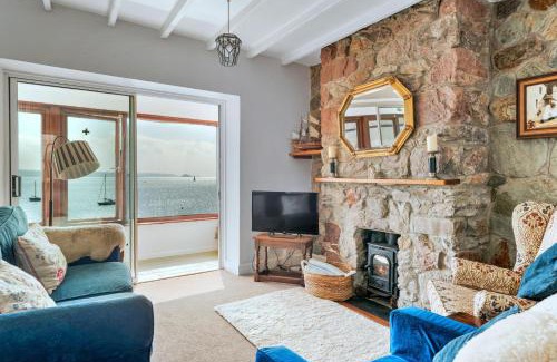 Cawsand House | Finest Retreats - Criterion Cottage