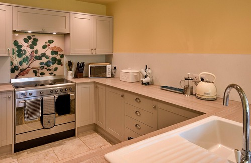 Halfway House Cottage | Discover Relaxation at Fox and Hare Retreats