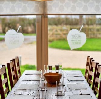 Dorsington House | Finest Retreats - Oak Cottage