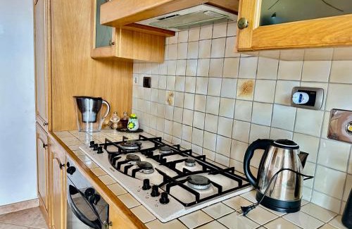 Fiano Apartment | Inviting Finestra sulle Alpi e Golf: Family-Friendly Escape